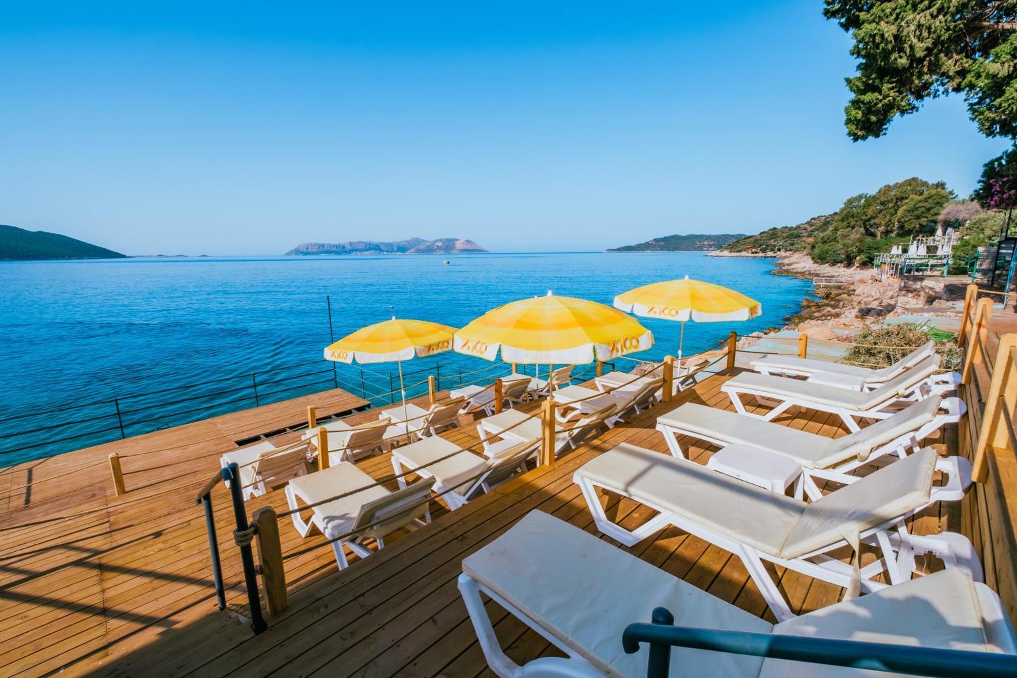Sardunya Andifli Otel Kaş Esterno foto