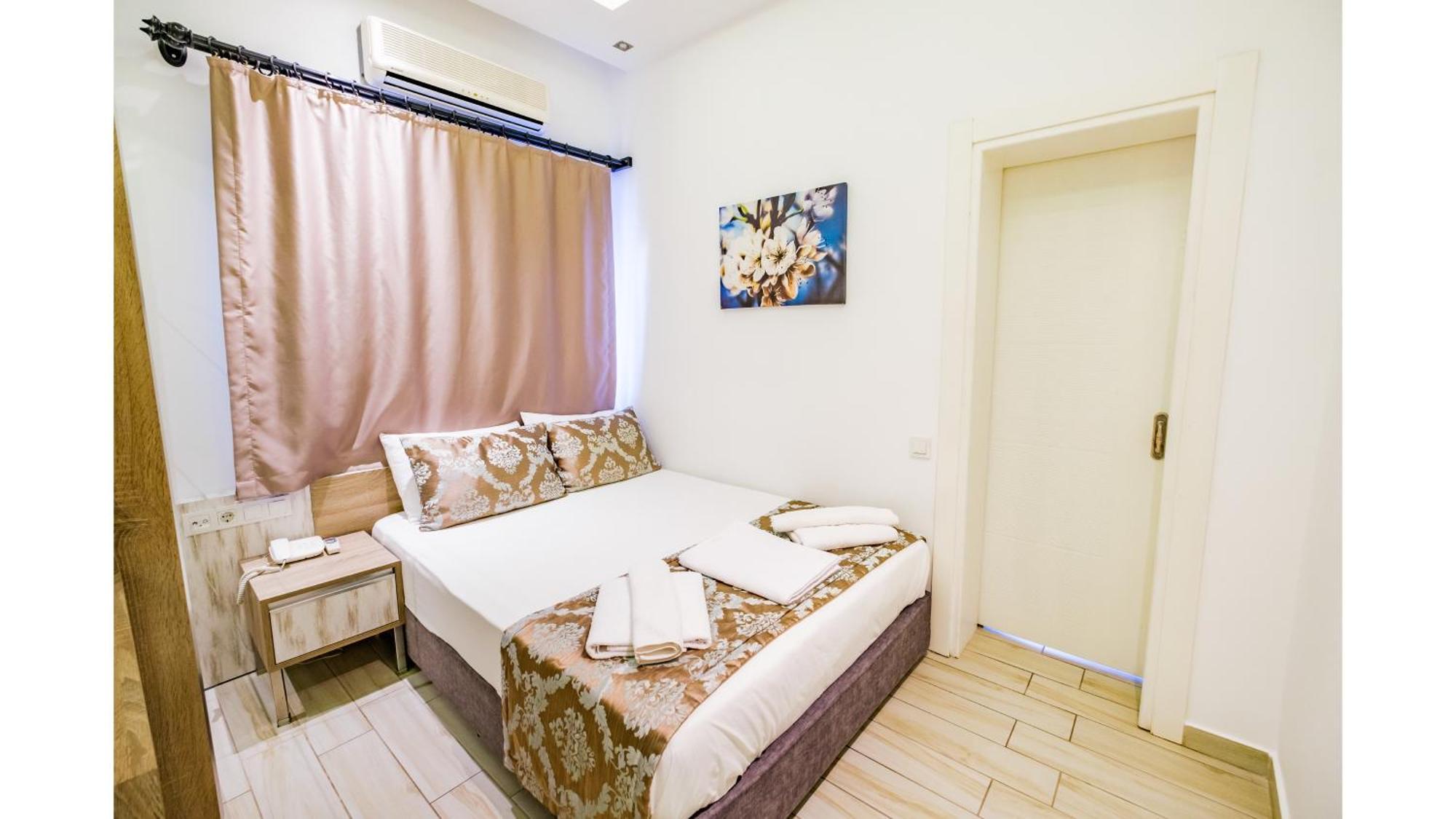 Sardunya Andifli Otel Kaş Esterno foto