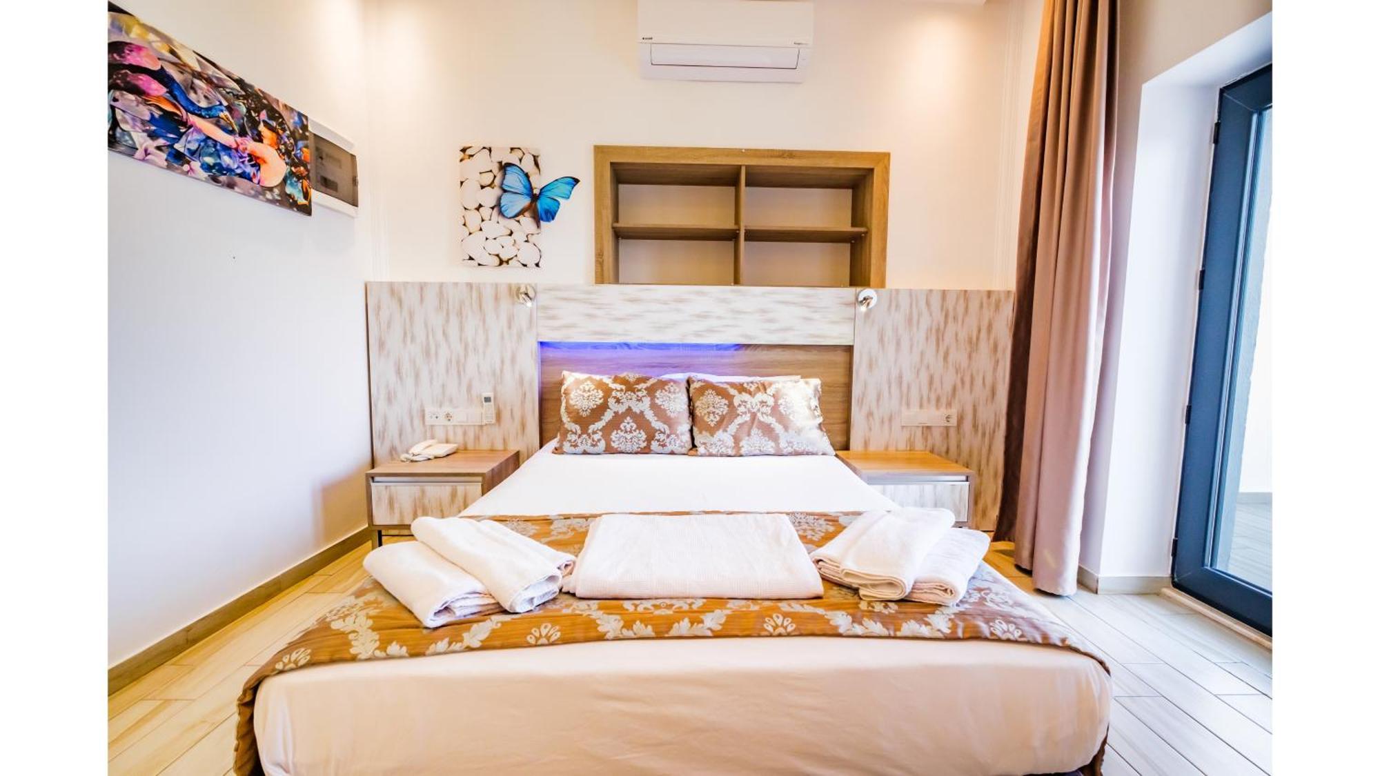 Sardunya Andifli Otel Kaş Esterno foto